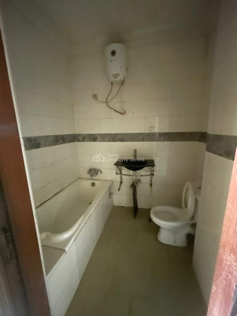 2 Bedroom Flat, Off Alpha Beach Road Chevron Axis, Lekki, Lagos, Flat / Apartment for Rent