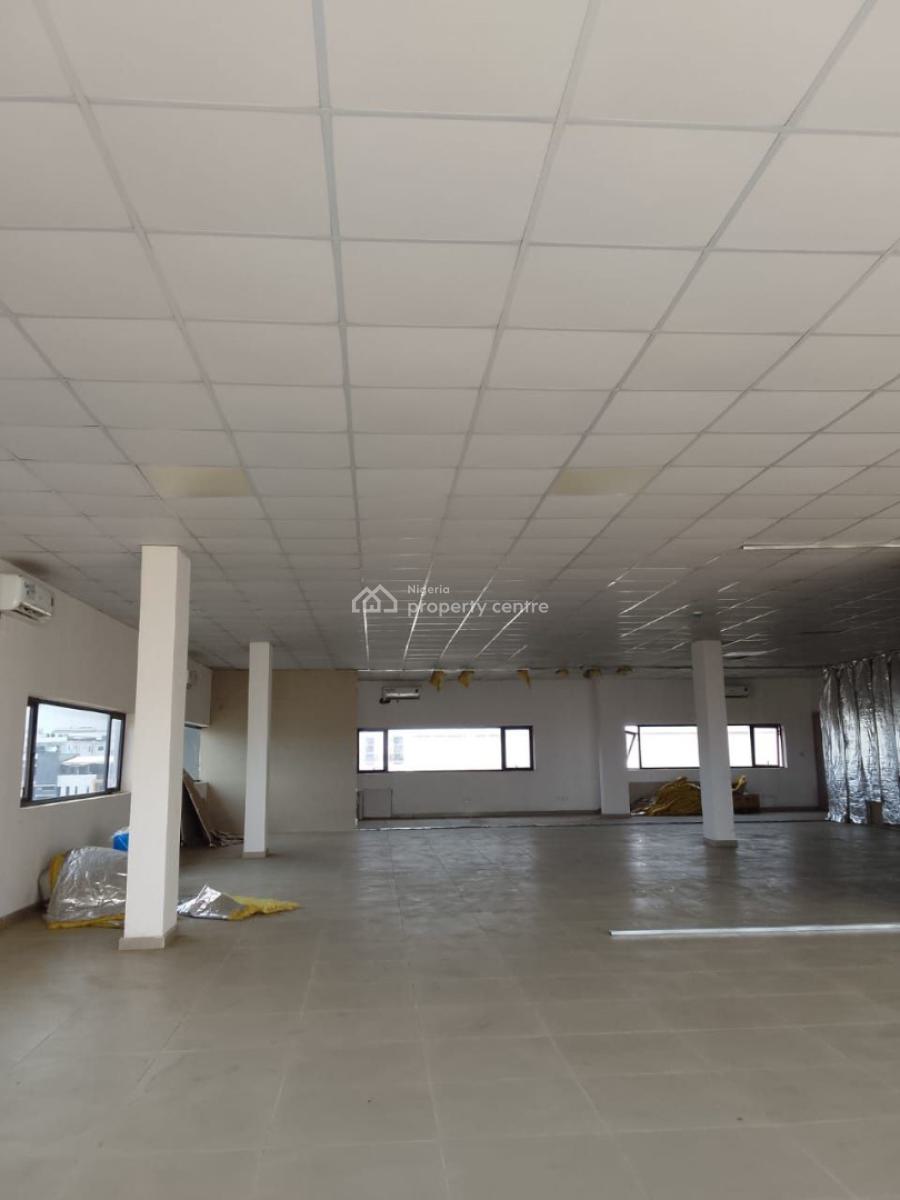 Shop Space 283sqm Available, Ikate, Lekki, Lagos, Shop for Rent