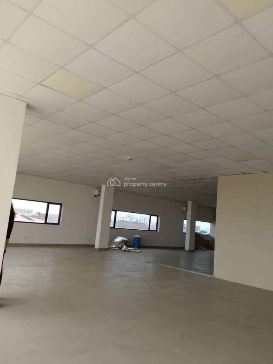 Shop Space 283sqm Available, Ikate, Lekki, Lagos, Shop for Rent