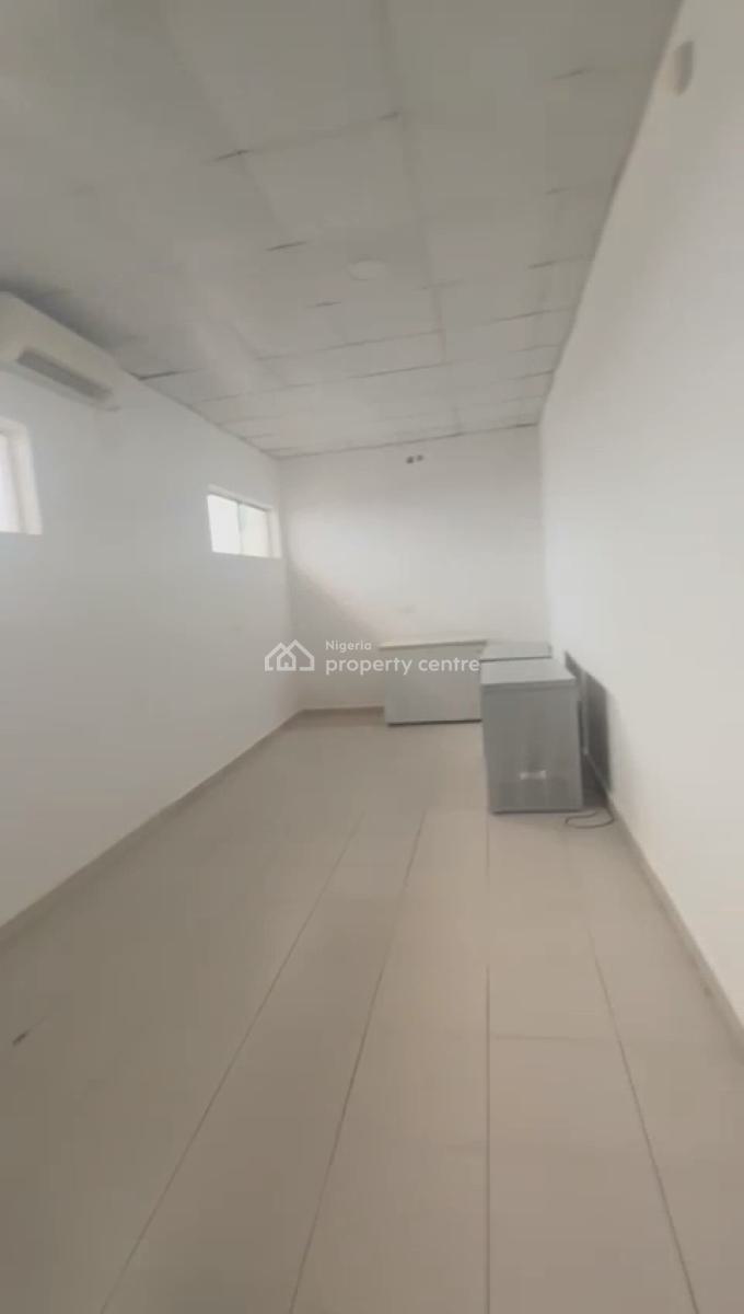 170sqmt Office / Commercial Space, Adeniyi Jones, Ikeja, Lagos, Office Space for Rent