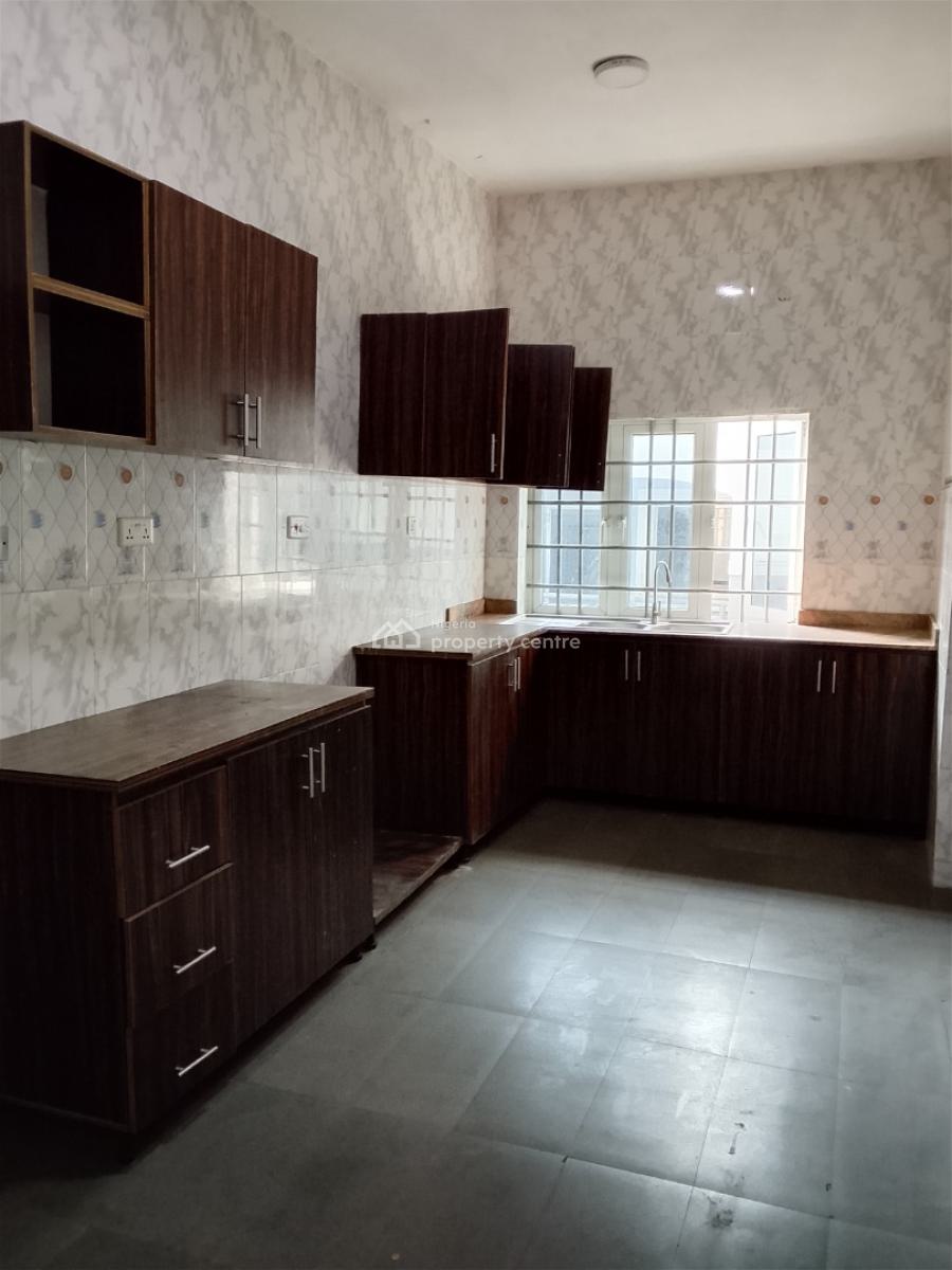 This Is a Lovely 3bedroom Flat, Osapa, Lekki, Lagos, Flat / Apartment for Rent
