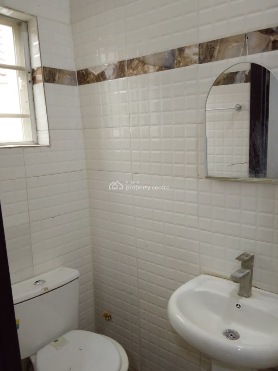 This Is a Lovely 3bedroom Flat, Osapa, Lekki, Lagos, Flat / Apartment for Rent
