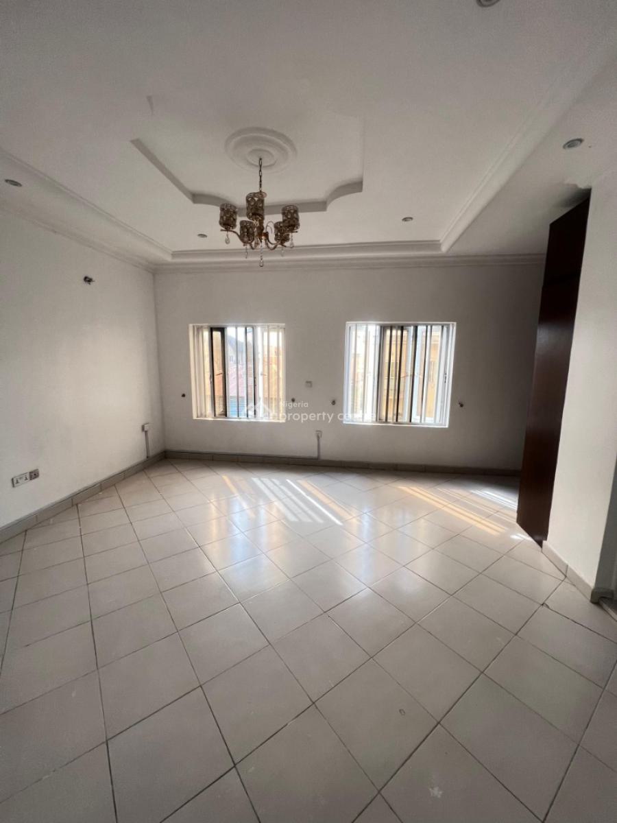 This Is a Lovely 4 Bedroom Terrace Duplex, Osapa, Lekki, Lagos, Terraced Duplex for Rent