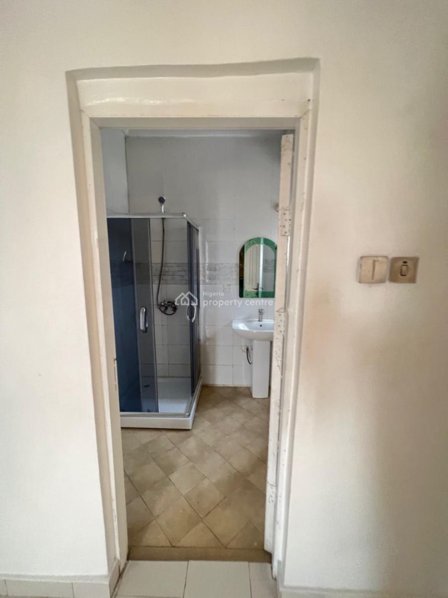 This Is a Lovely 4 Bedroom Terrace Duplex, Osapa, Lekki, Lagos, Terraced Duplex for Rent