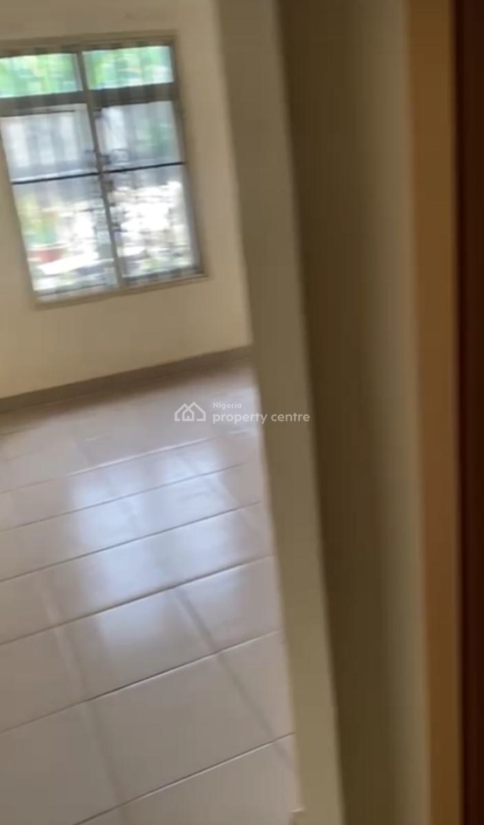 Neatly Use 2 Bedroom Flat, Off Allen Avenue, Allen, Ikeja, Lagos, Flat / Apartment for Sale