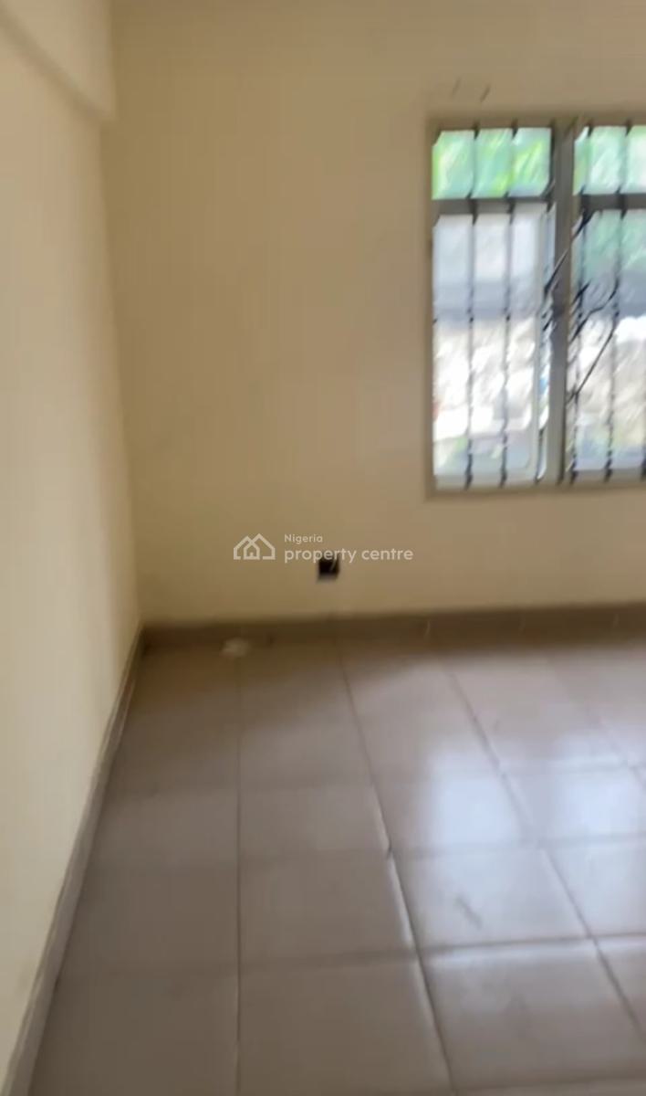 Neatly Use 2 Bedroom Flat, Off Allen Avenue, Allen, Ikeja, Lagos, Flat / Apartment for Sale