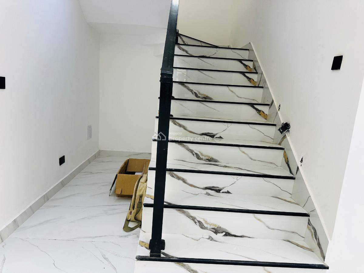 Luxurious 5bedroom, Atlantic View Estate, New Road , Chevron, Lekki, Lagos, Detached Duplex for Sale