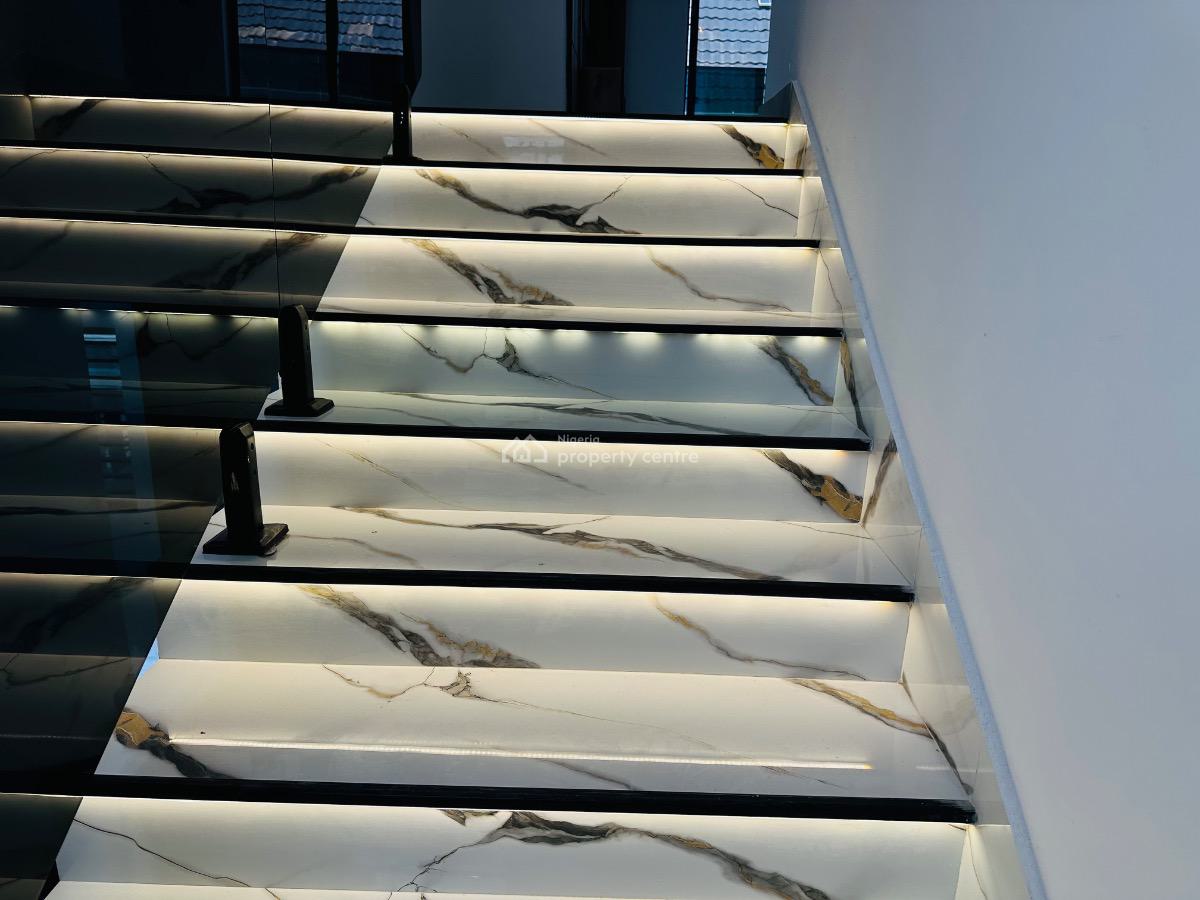 Luxurious 5bedroom, Atlantic View Estate, New Road , Chevron, Lekki, Lagos, Detached Duplex for Sale