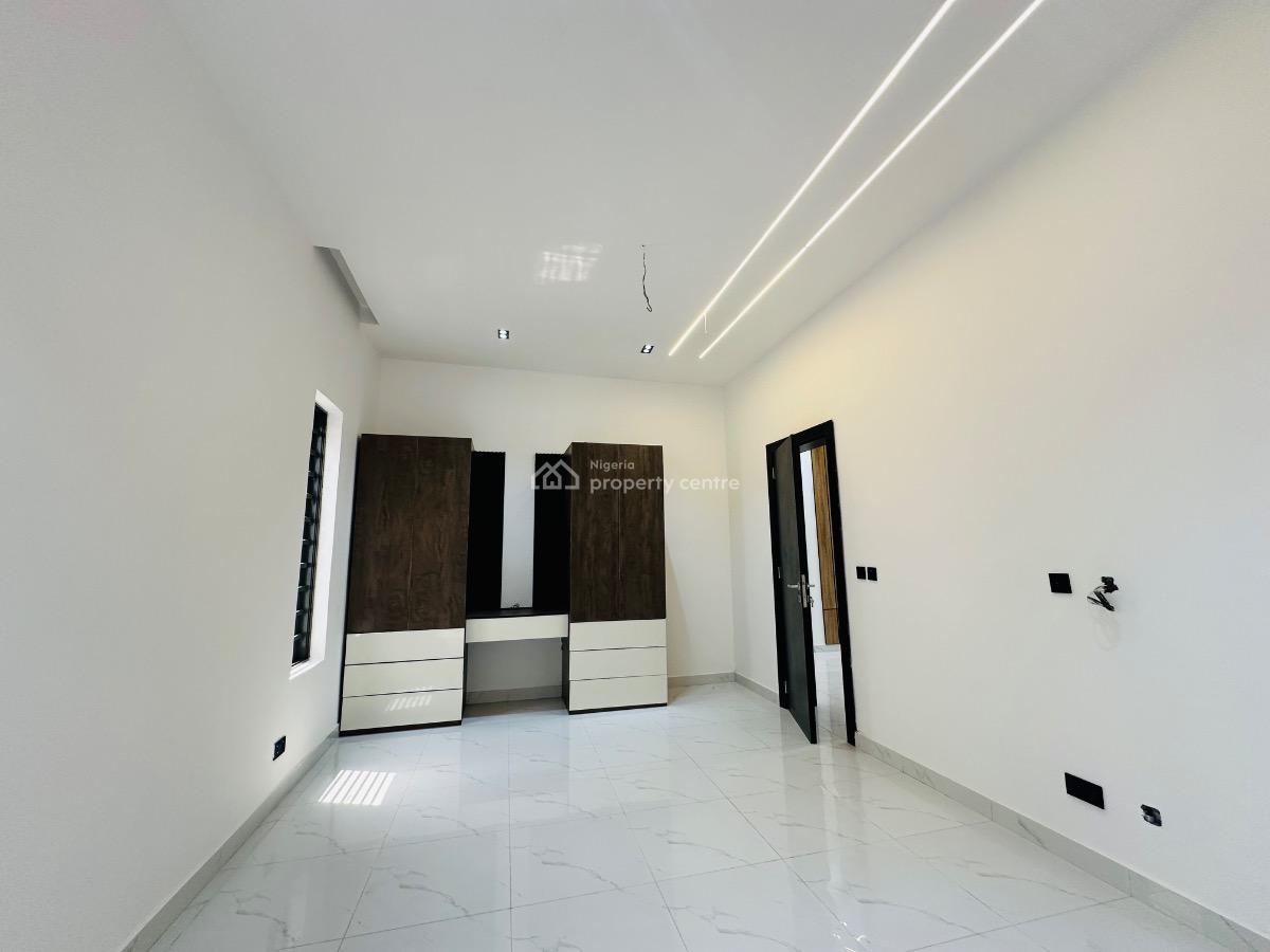 Luxurious 5bedroom, Atlantic View Estate, New Road , Chevron, Lekki, Lagos, Detached Duplex for Sale