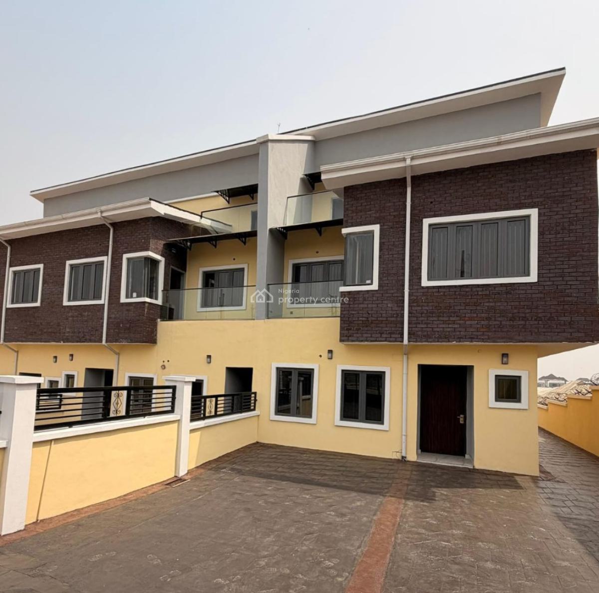 Units of 4 Bedroom Duplex in a Serene Estate, Kolapo Ishola Gra, Akobo, Ibadan, Oyo, Terraced Duplex for Sale