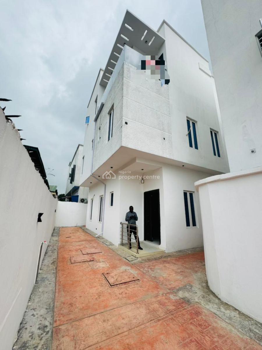 an Exquisitely Built 5 Bedroom Fully Detached Duplex with a Room, Omole Phase 1, Ikeja, Lagos, Detached Duplex for Sale