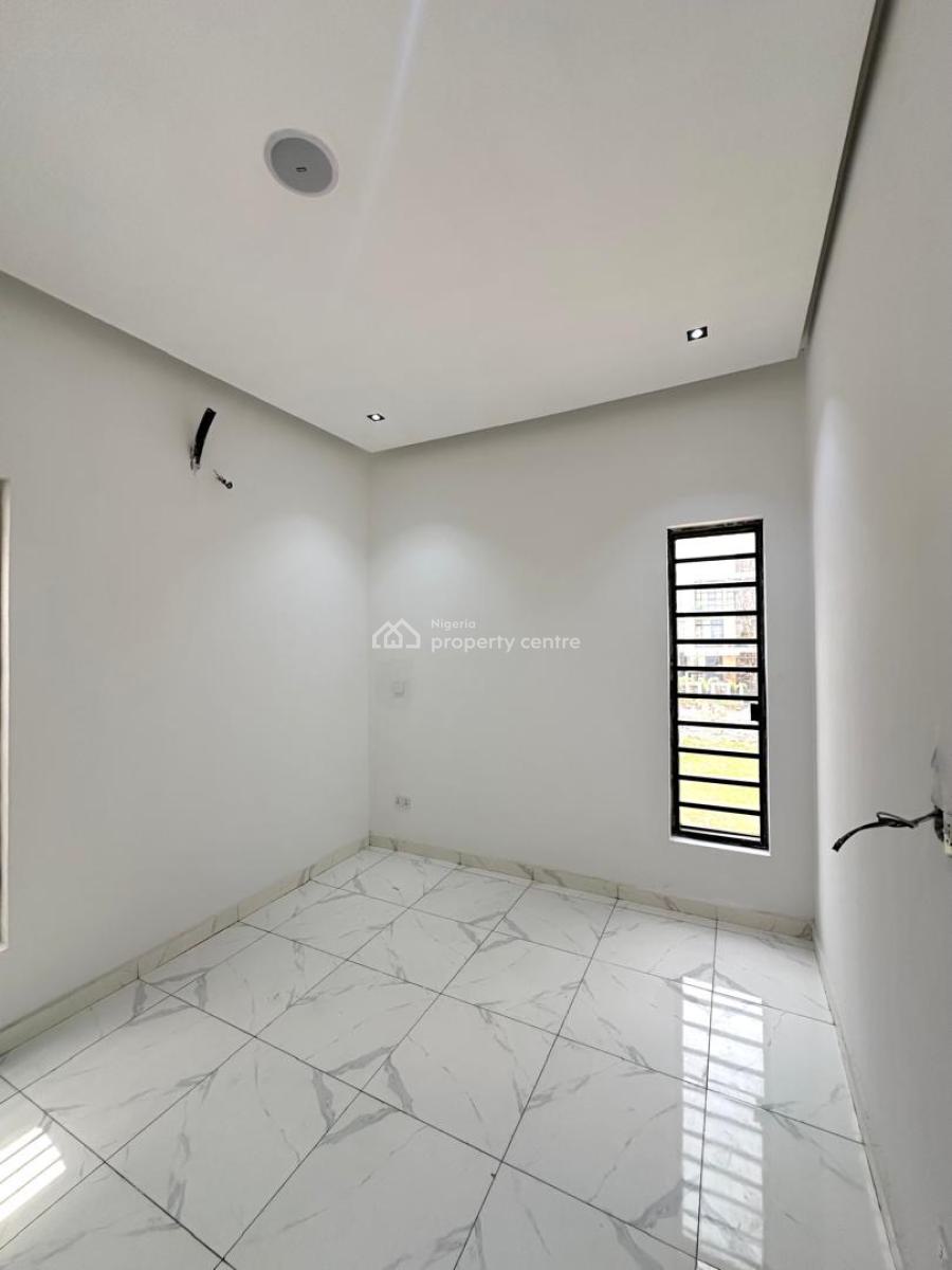 5 Bedroom Spacious Duplex with a Bq, Chevron, Lekki, Lagos, Detached Duplex for Sale