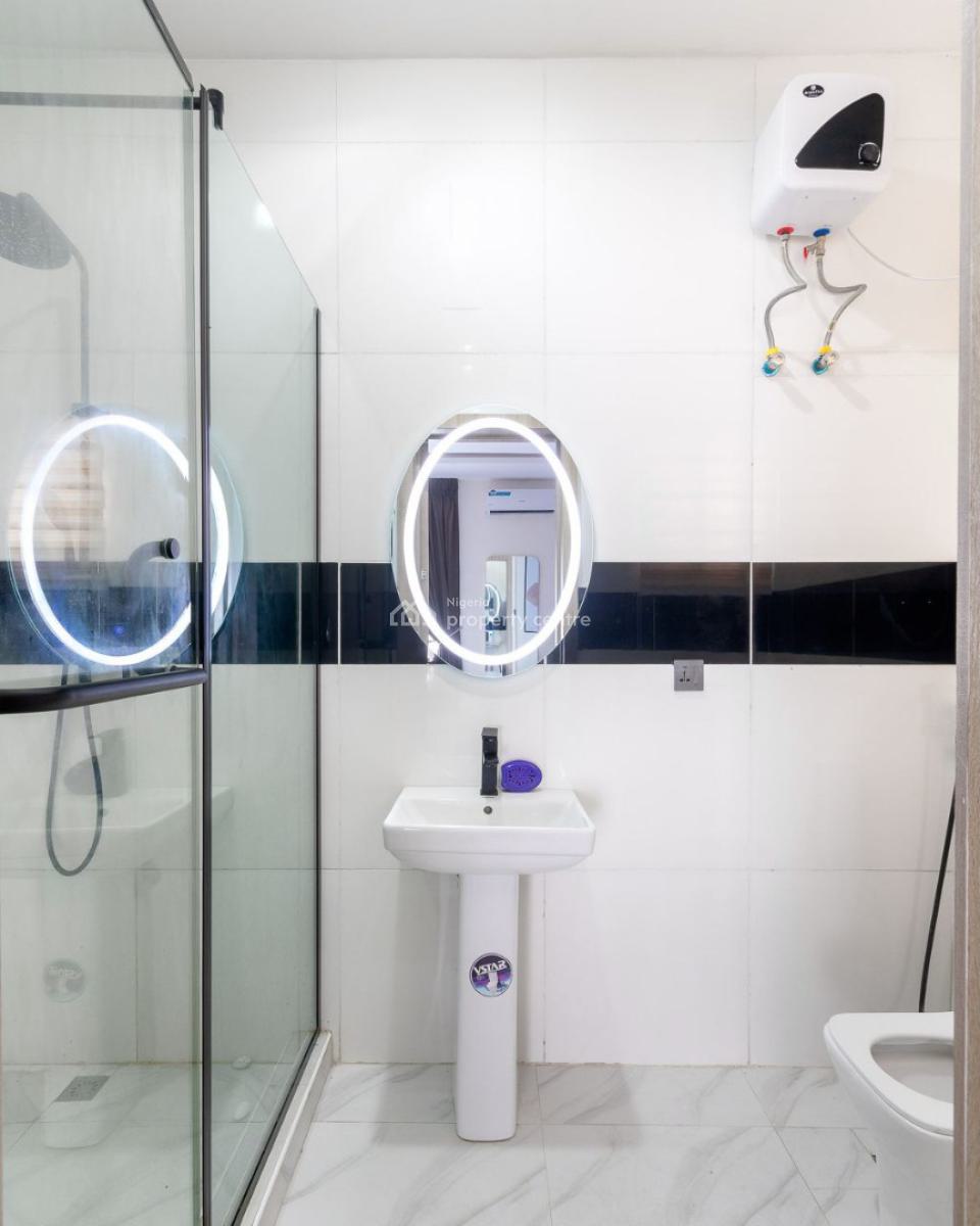 Luxury 2 Bedroom Apartment with Ps5 and Swimming Pool, Fully Furnished, Ilasan, Lekki, Lagos, Flat / Apartment Short Let