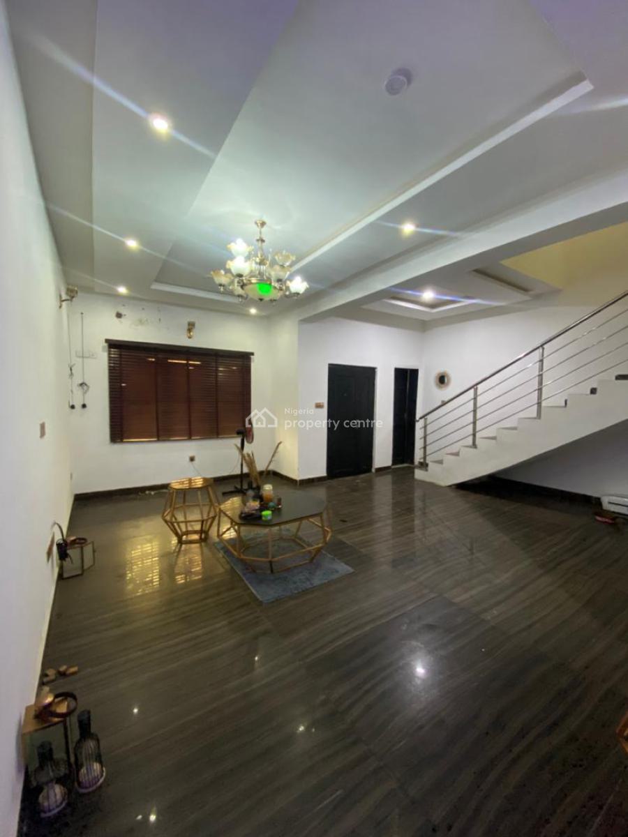 Lovely 2 Bedroom Maisonette with a Room Bq, Horizon 11 Estate, Lekki, Lekki, Lagos, Flat / Apartment for Rent