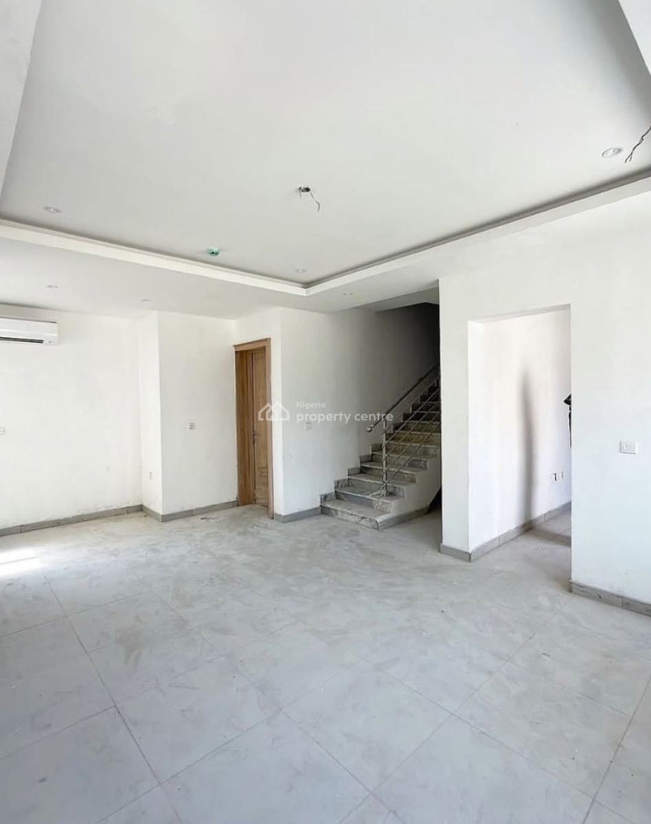 Spacious 4-bedroom Semi Detached Duplex, Osapa, Lekki, Lagos, Semi-detached Duplex for Rent