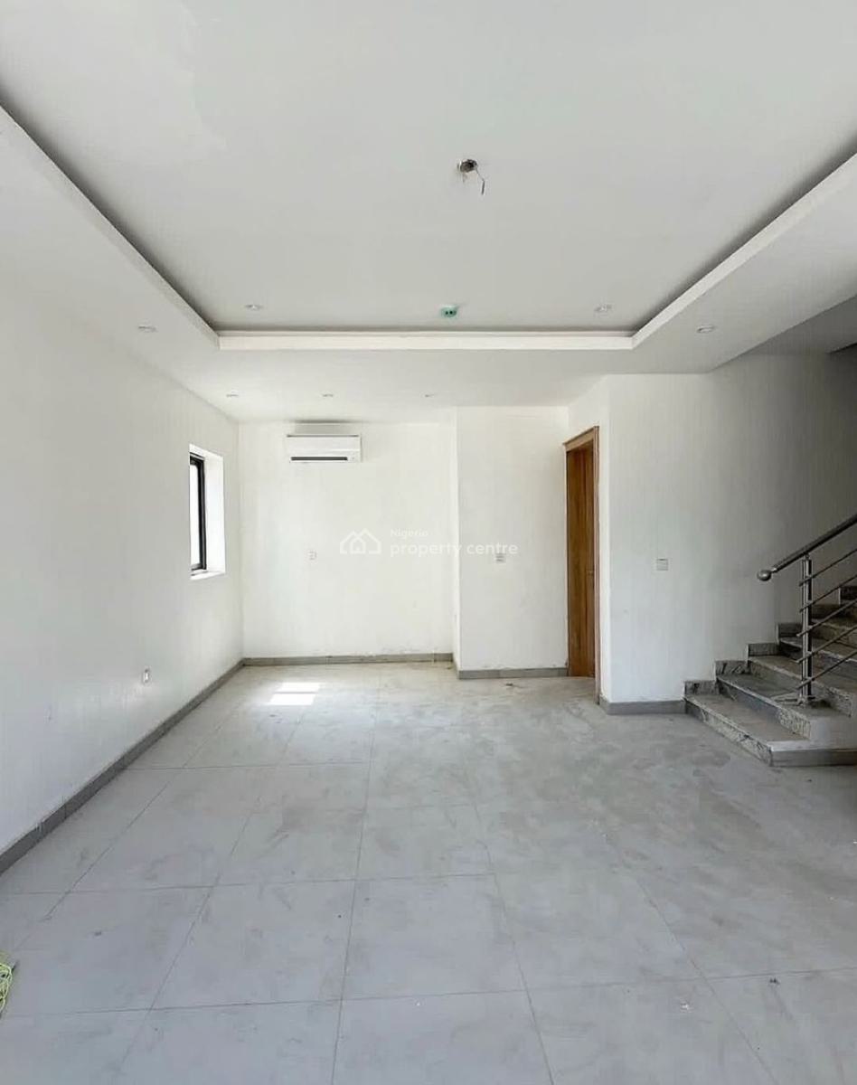 Spacious 4-bedroom Semi Detached Duplex, Osapa, Lekki, Lagos, Semi-detached Duplex for Rent