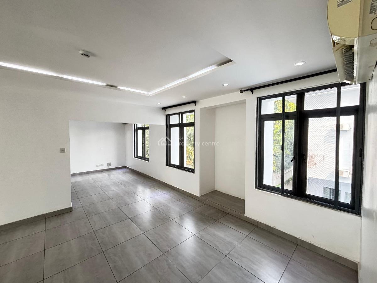 Luxury 3 Bedroom Apartment with Bq, Off Lugard Ave, Ikoyi, Lagos, Flat / Apartment for Rent