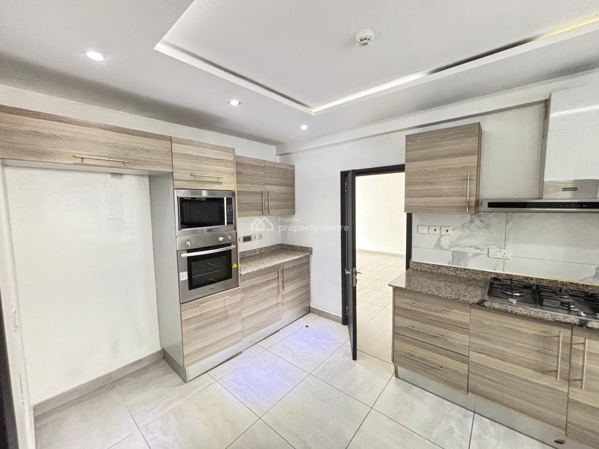 Luxury 3 Bedroom Apartment with Bq, Off Lugard Ave, Ikoyi, Lagos, Flat / Apartment for Rent