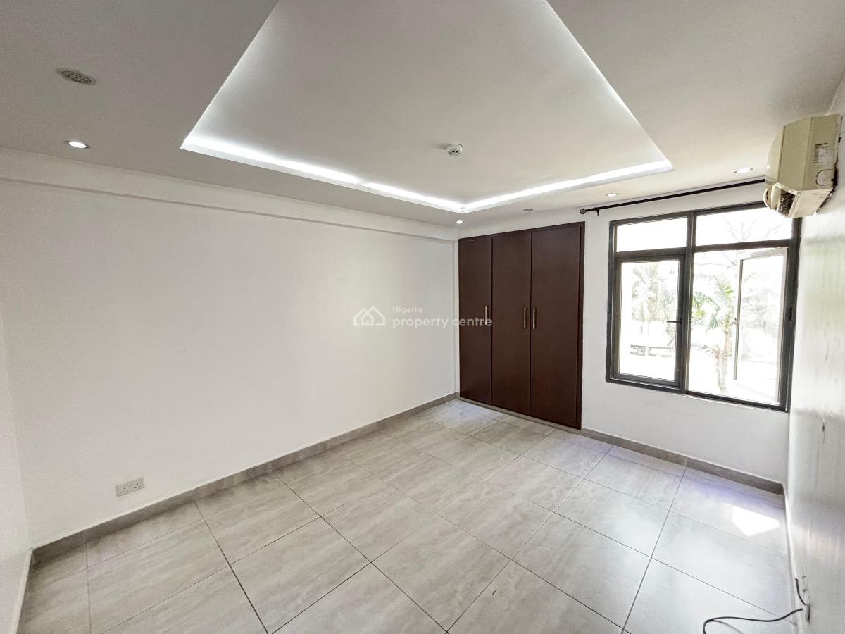 Luxury 3 Bedroom Apartment with Bq, Off Lugard Ave, Ikoyi, Lagos, Flat / Apartment for Rent