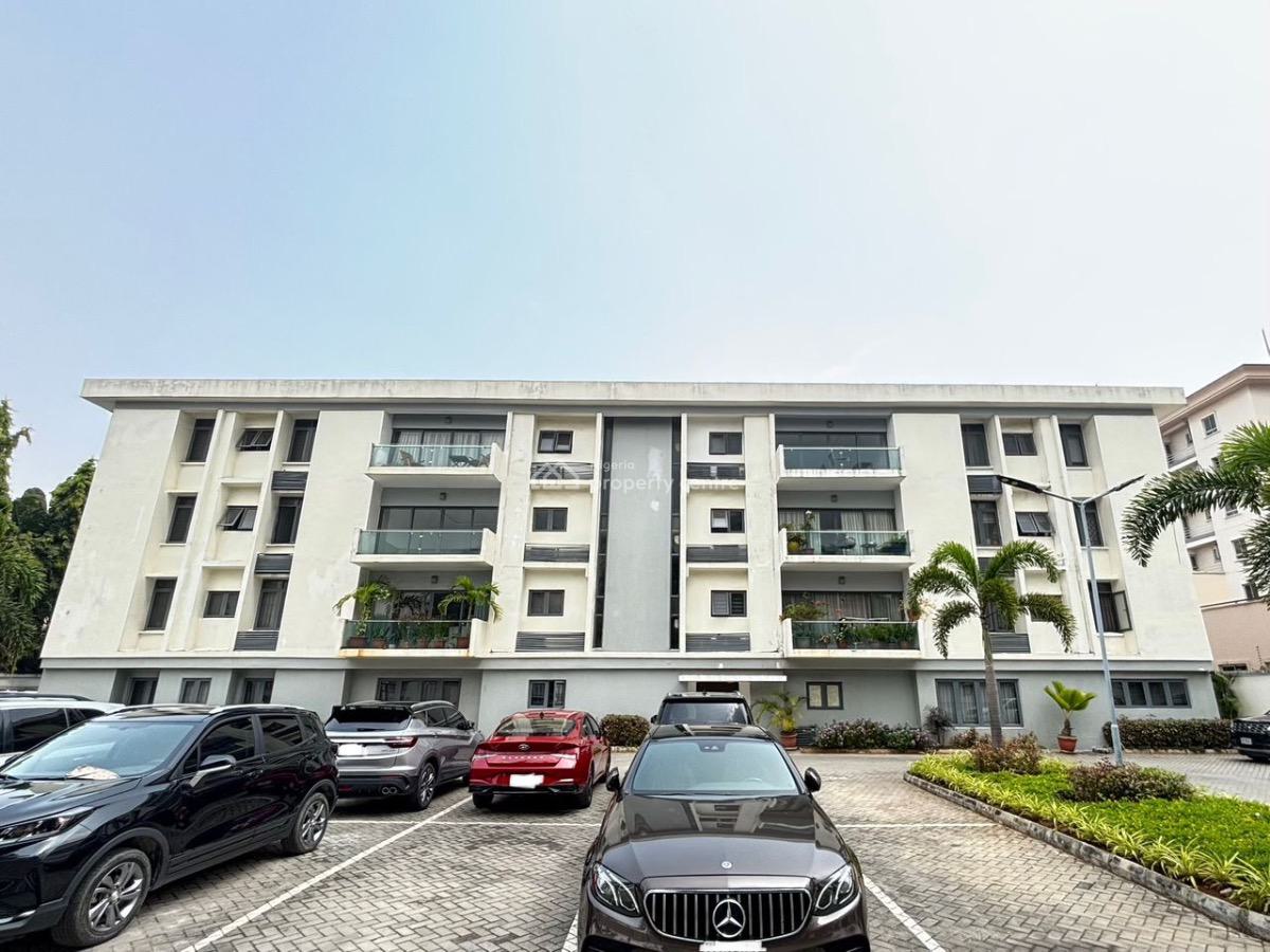 Luxury 3 Bedroom Apartment with Bq, Off Lugard Ave, Ikoyi, Lagos, Flat / Apartment for Rent