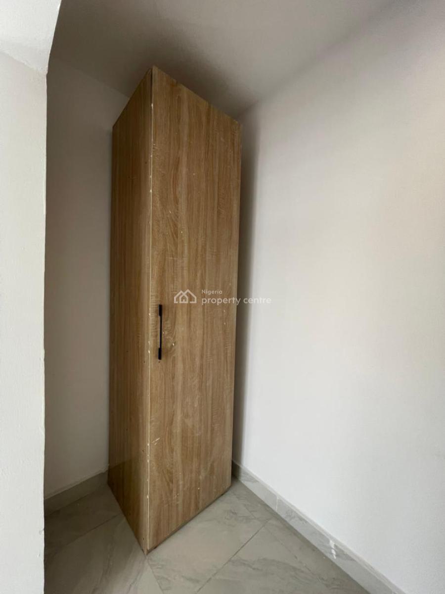 2 Bedroom Maisonette, Lekki Phase 1, Lekki, Lagos, Flat / Apartment for Sale