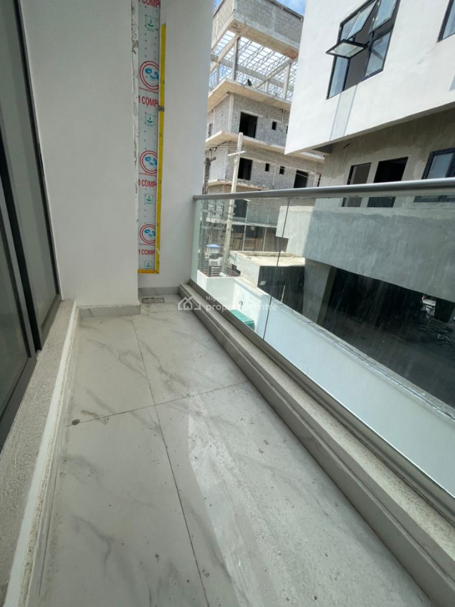 2 Bedroom Apartment, Lekki Phase 1, Lekki, Lagos, Flat / Apartment for Sale