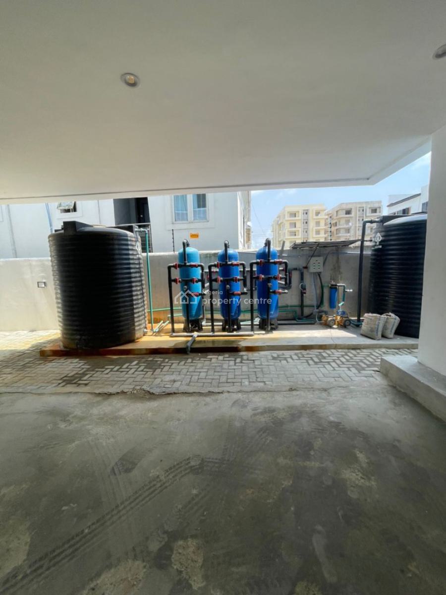 2 Bedroom Apartment, Lekki Phase 1, Lekki, Lagos, Flat / Apartment for Sale