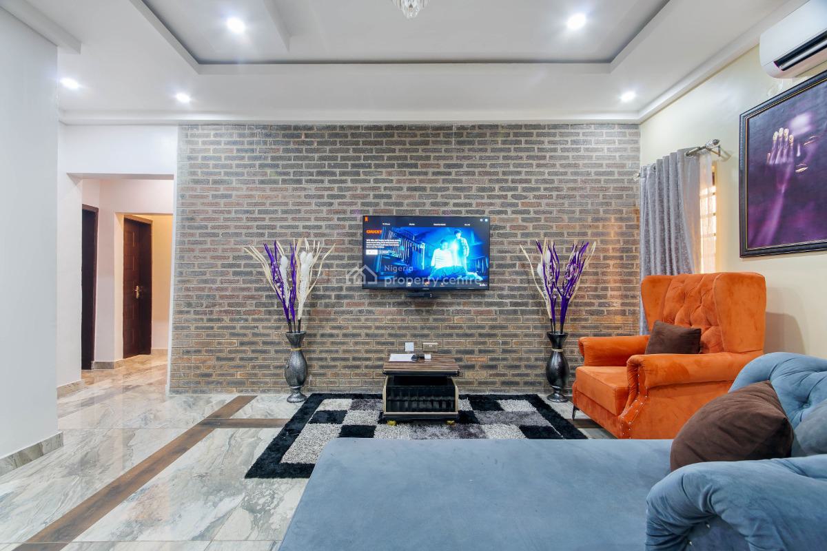 Spacious 3 Bedroom Apartment, Oregun, Ikeja, Lagos, Flat / Apartment Short Let