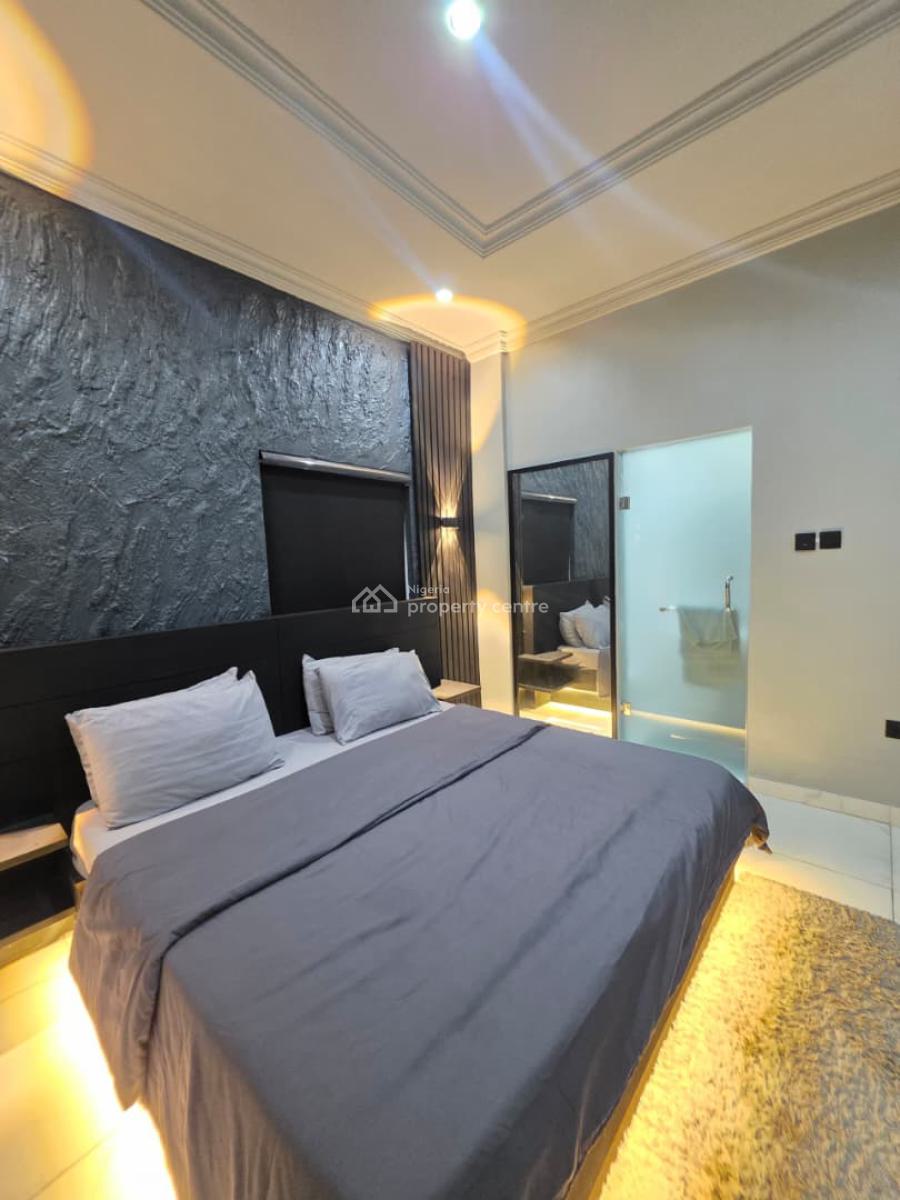 Luxury 1 Bedroom Apartment with Elevator and Swimming Pool, Cool Aesthetics, Lekki Phase 1, Lekki, Lagos, Flat / Apartment Short Let