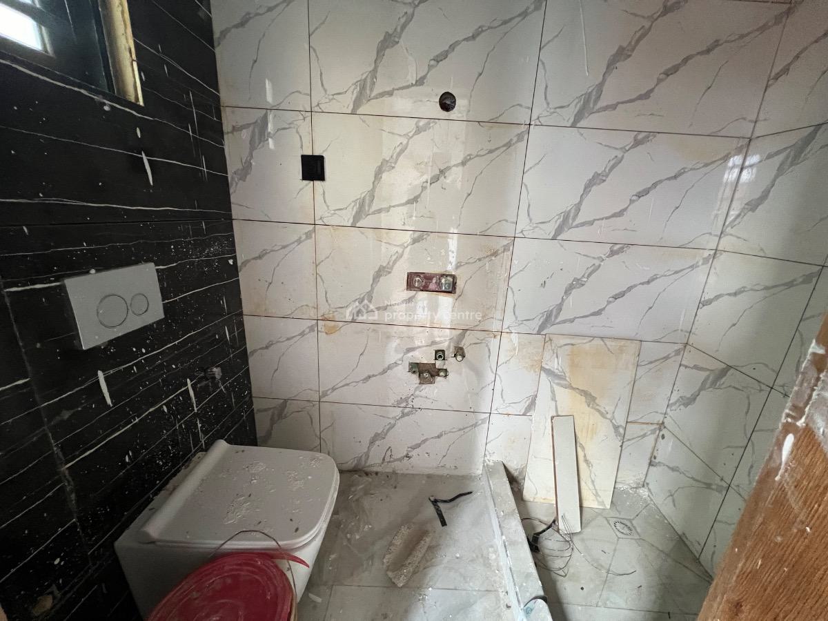 Fully Serviced 2 Bedroom Apartment, Off Freedom Way, Lekki Phase 1, Lekki, Lagos, Flat / Apartment for Rent