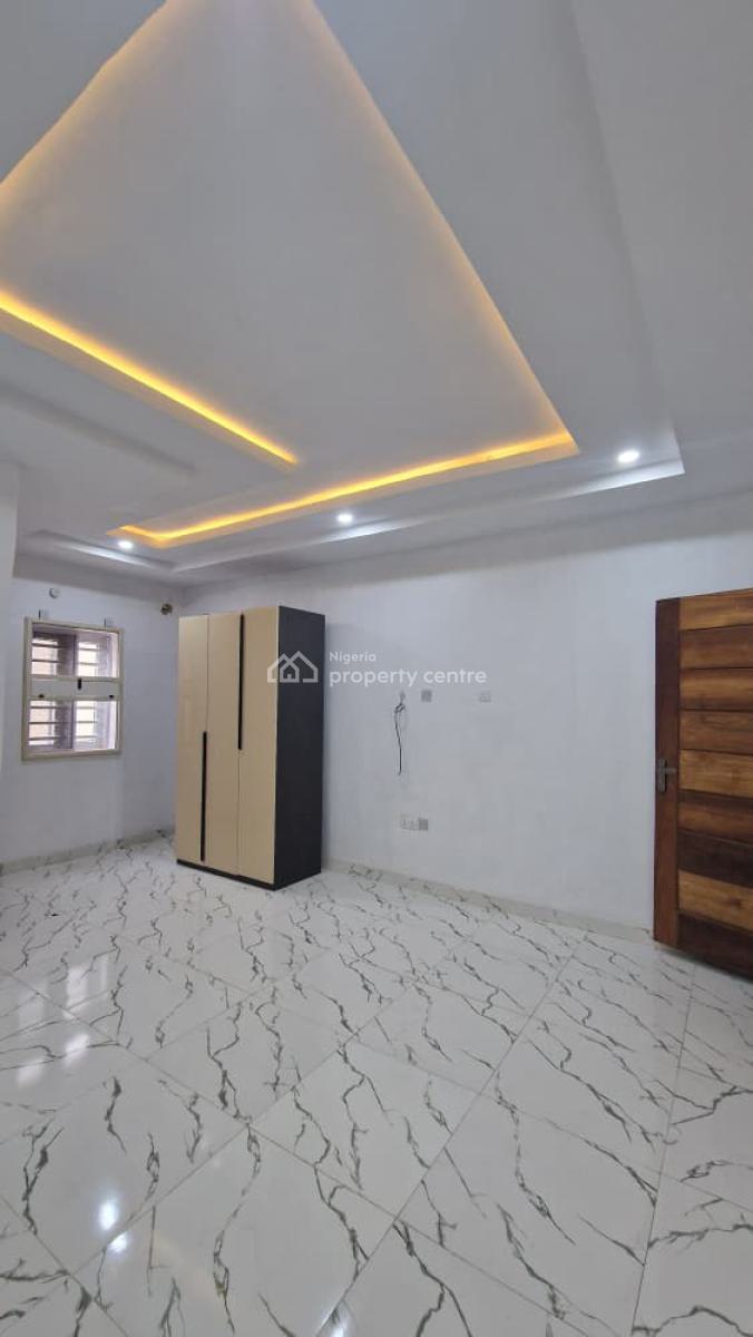 4 Bedroom Duplex with Two Bq Attached, Emmanuel Est, Ile Tuntun, Jericho, Ibadan, Oyo, Semi-detached Duplex for Sale