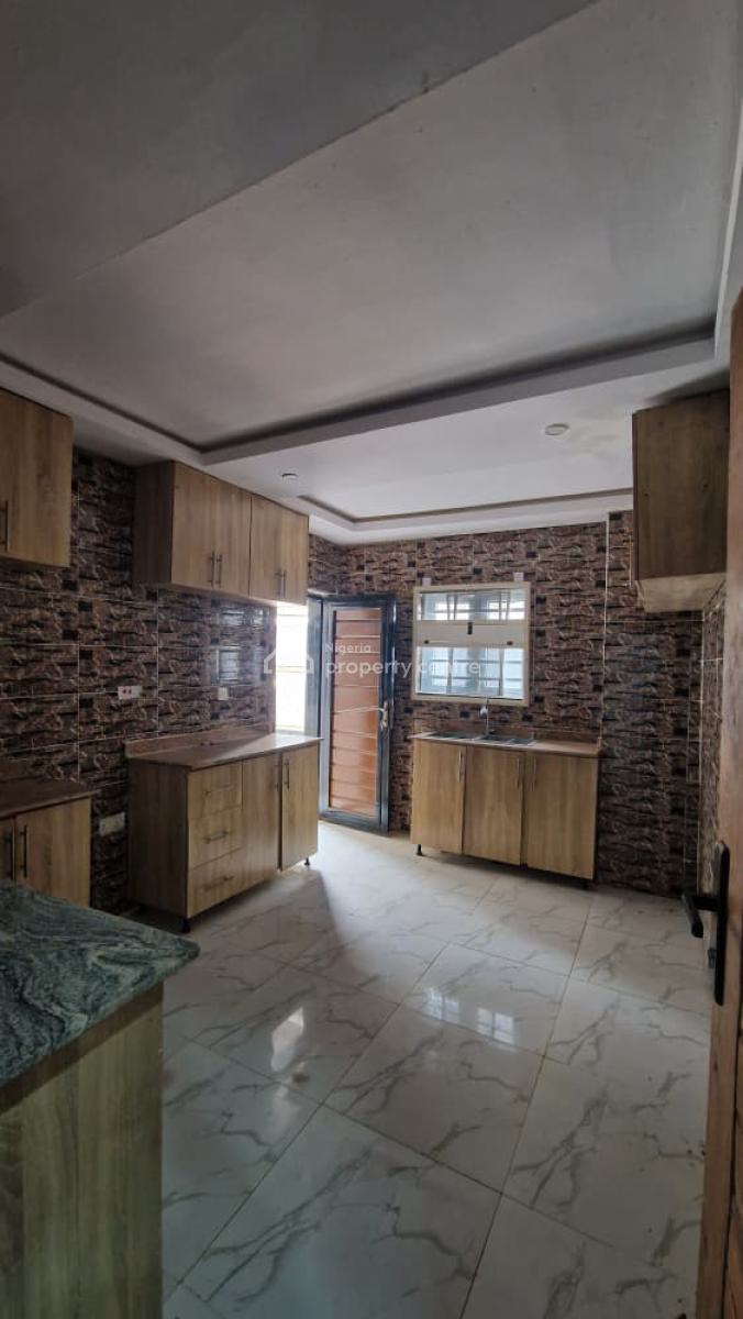 4 Bedroom Duplex with Two Bq Attached, Emmanuel Est, Ile Tuntun, Jericho, Ibadan, Oyo, Semi-detached Duplex for Sale