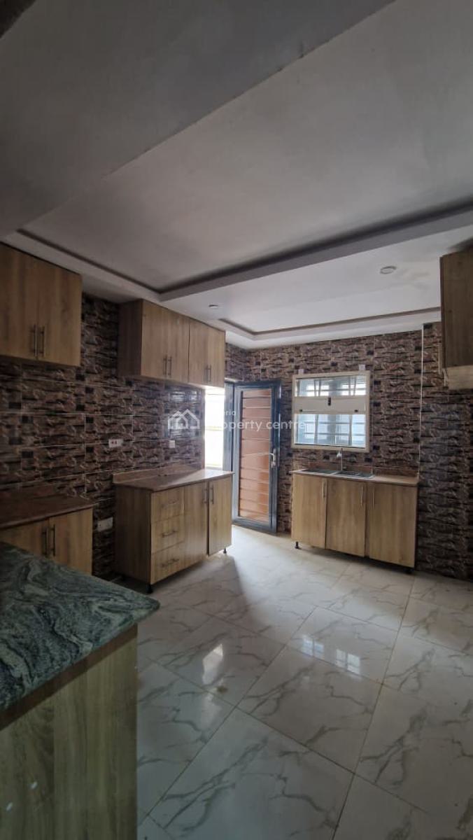 4 Bedroom Duplex with Two Bq Attached, Emmanuel Est, Ile Tuntun, Jericho, Ibadan, Oyo, Semi-detached Duplex for Sale