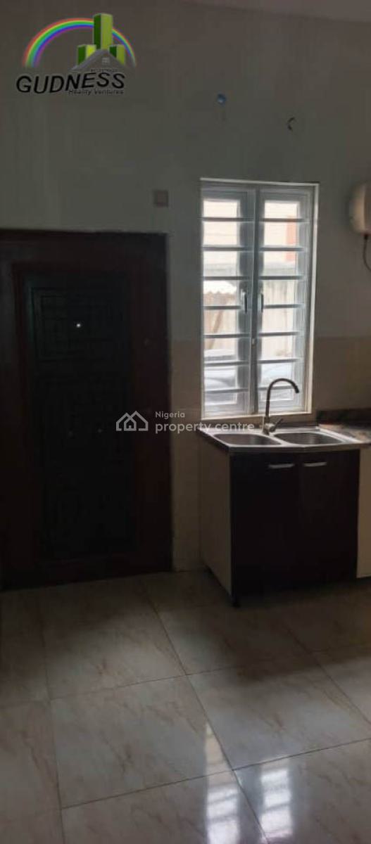 Serviced 4 Bedroom Semi Detached Duplex, Ajah, Lagos, Flat / Apartment for Rent