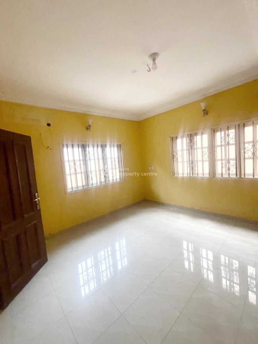 Luxury 3 Bedroom Flat, Gra Phase 1, Magodo, Lagos, Flat / Apartment for Rent