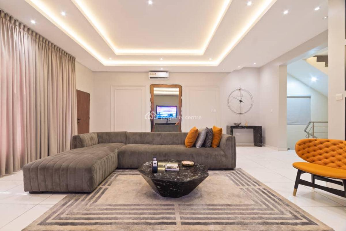 Luxurious 4 Units of 4 Bedroom Apartment with Housekeeping and Snooker, Peaceful and Serene Environment, Victoria Island (vi), Lagos, Flat / Apartment Short Let