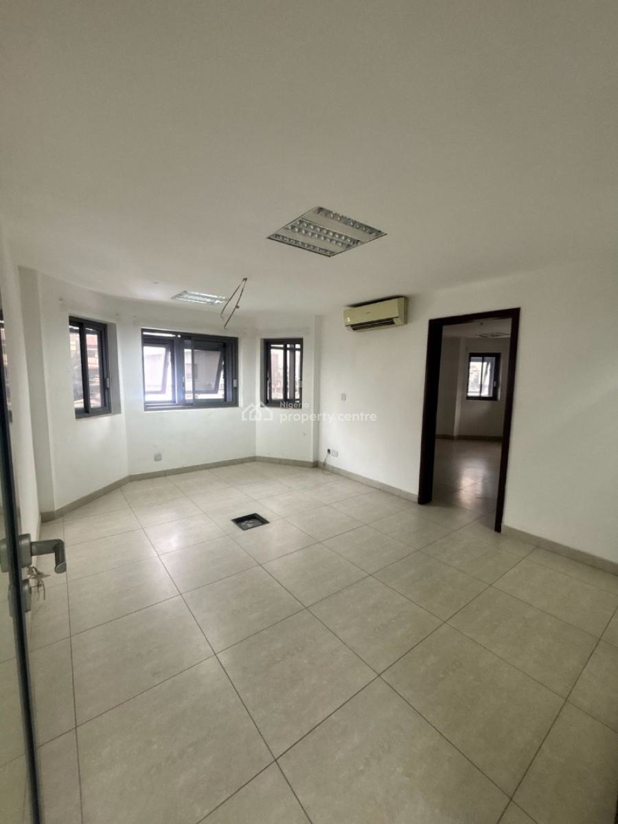 Office Space Measuring 410sqm, Victoria Island (vi), Lagos, Office Space for Rent