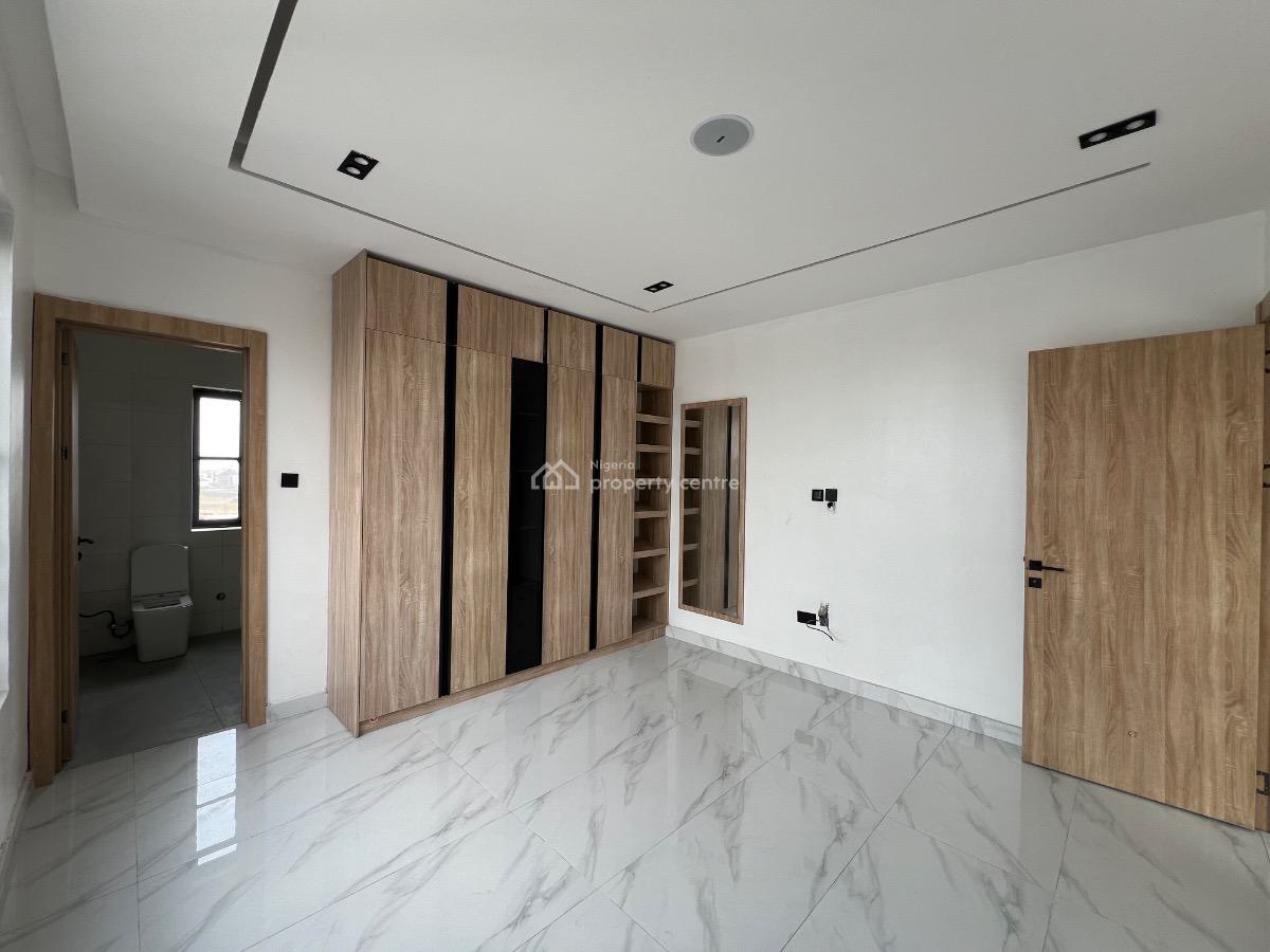 Luxury 2 Bedroom Apartment with Bq, Off Freedom Way, Lekki Phase 1, Lekki, Lagos, Flat / Apartment for Sale