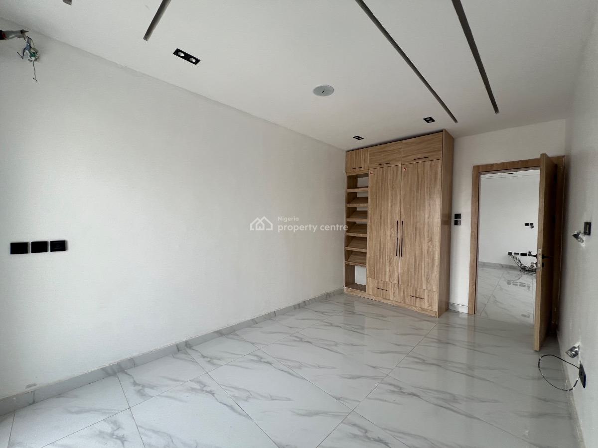 Luxury 2 Bedroom Apartment with Bq, Off Freedom Way, Lekki Phase 1, Lekki, Lagos, Flat / Apartment for Sale