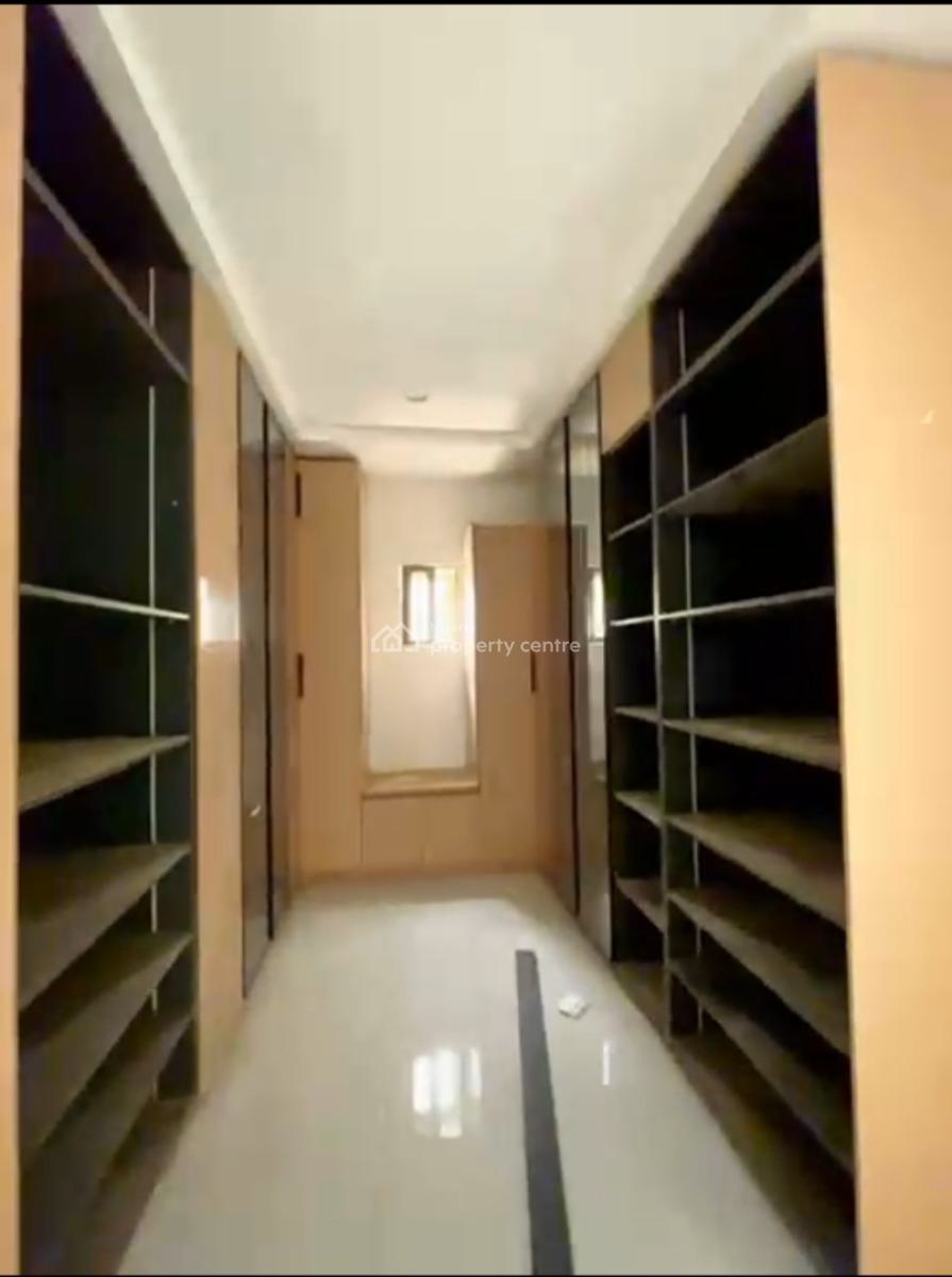 Luxury 7-bedroom Duplex, Guzape District, Abuja, Detached Duplex for Sale