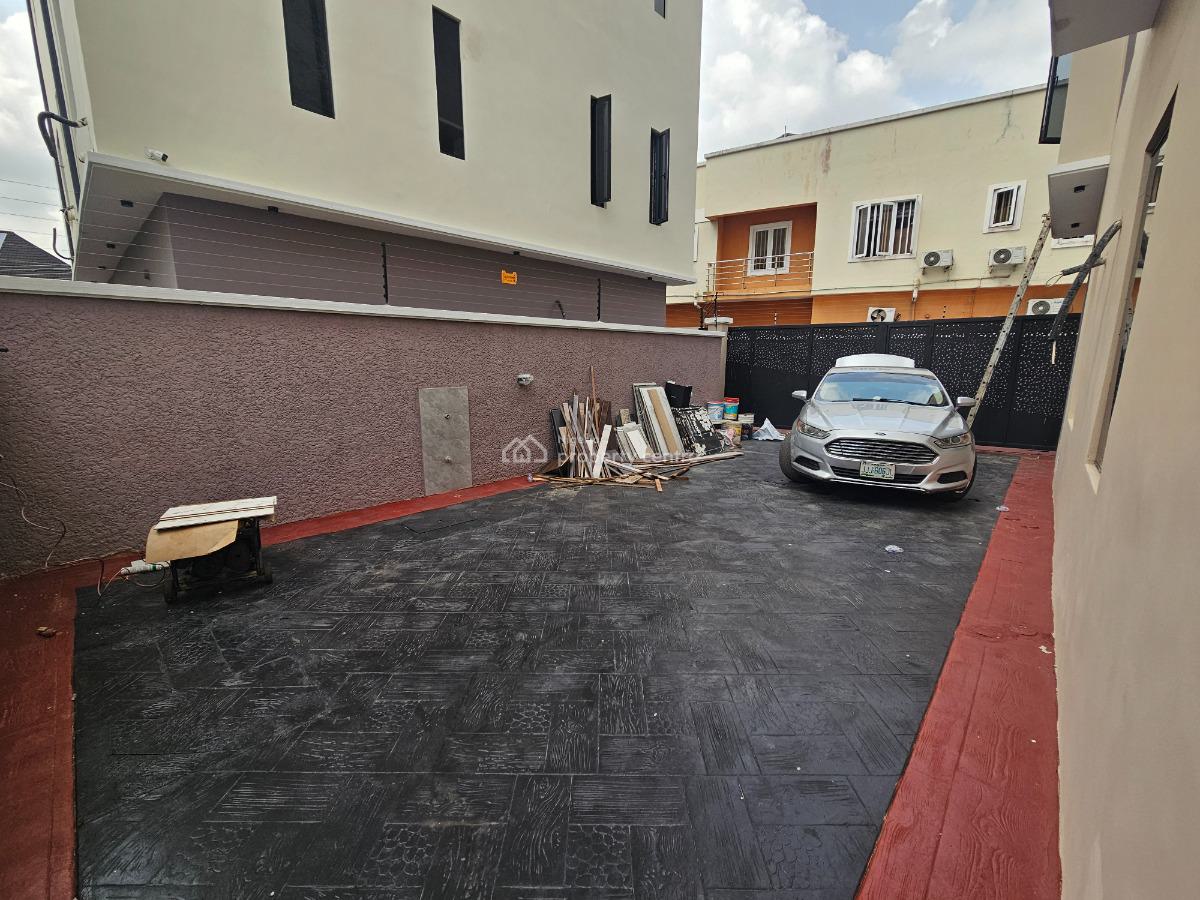 Luxury 4 Bedroom Fully Detached Duplex with Bq, Gra Phase 1, Magodo, Lagos, Detached Duplex for Sale