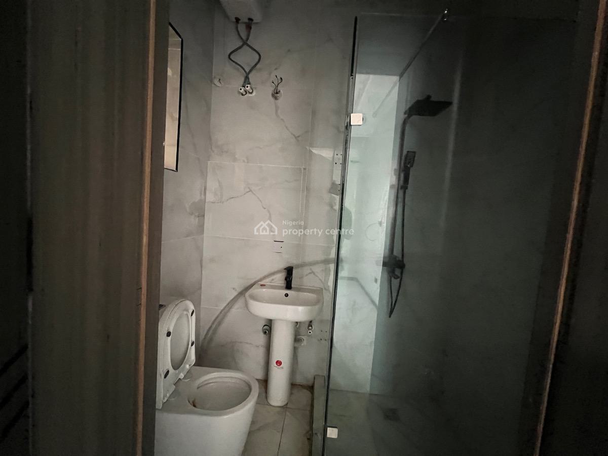 2 Bedroom Apartment, Off Freedom Way, Lekki Phase 1, Lekki, Lagos, Flat / Apartment for Rent