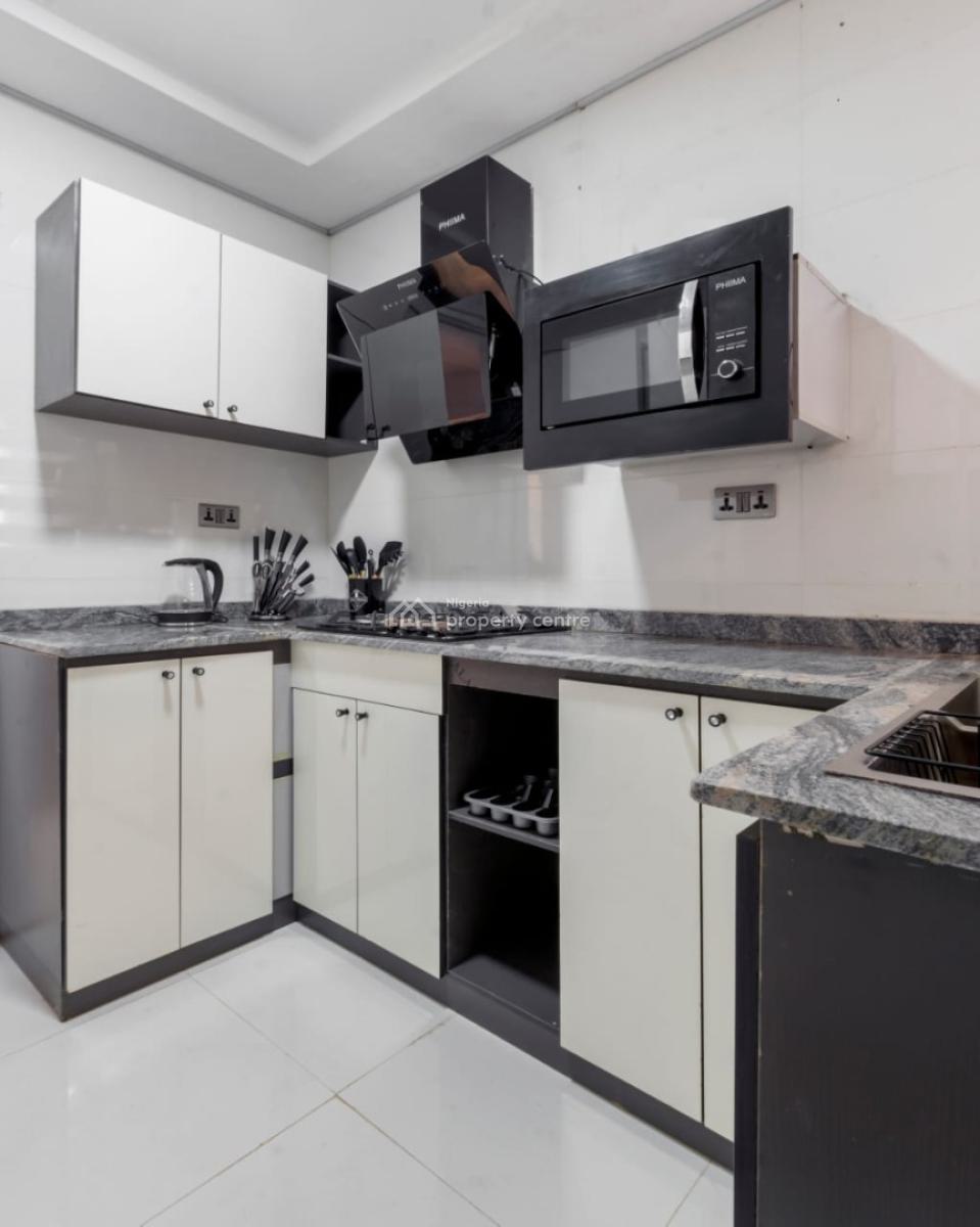 Stylish Fully Furnished 2-bedroom Apartment, Opebi, Ikeja, Lagos, Flat / Apartment Short Let