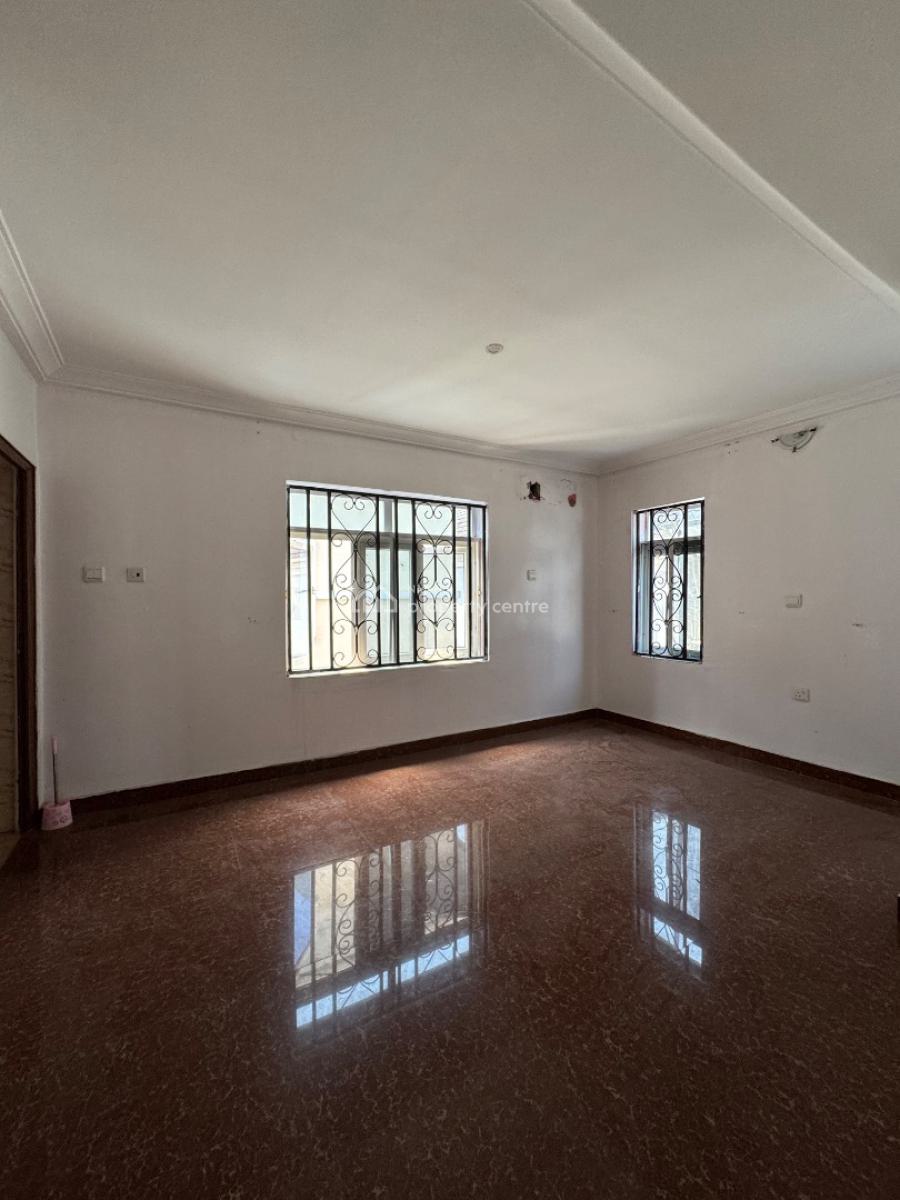 Sharp and Well Maintained 2  Bedroom Terrace Duplex, Lekki Phase 1, Lekki, Lagos, Terraced Duplex for Rent