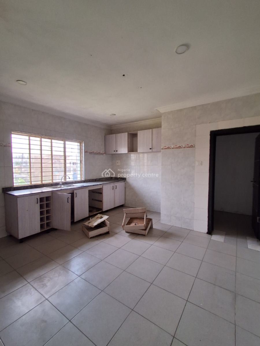 Luxury 3bedroom Flat, in an Estate, Badore, Ajah, Lagos, House for Rent