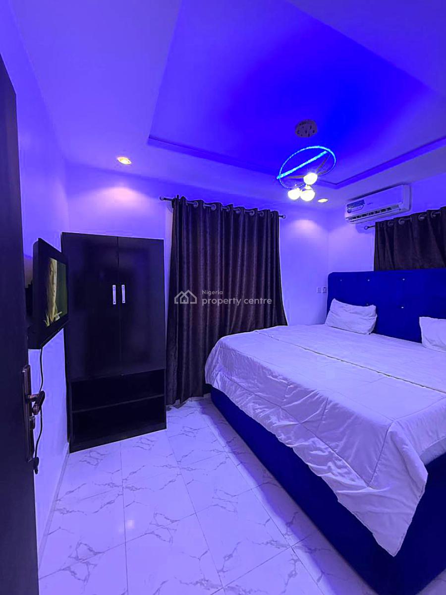 Sensationally Furnished and Serviced Luxury 1 Bedroom Apartment, Off Olufemi Street, Surulere, Lagos, Mini Flat (room and Parlour) Short Let