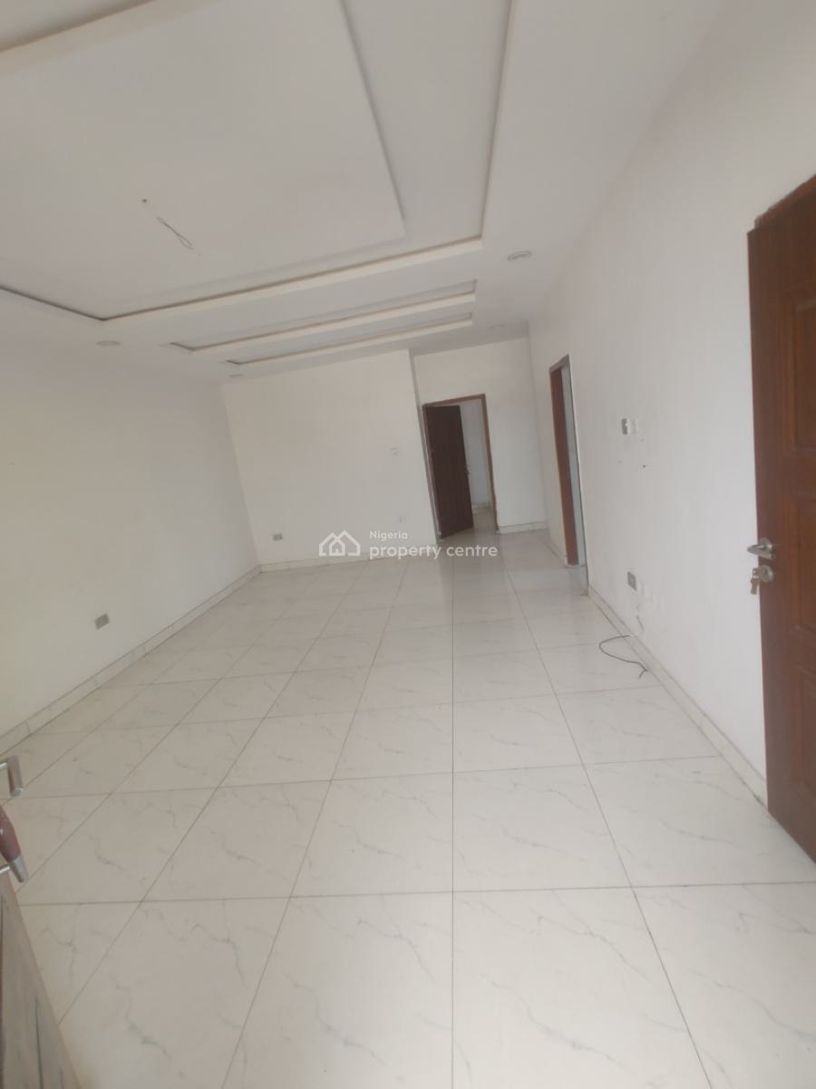 Spacious Luxury 2 Bedroom at Olokonla, Upstairs., Olokonla, Olokonla, Ajah, Lagos, Flat / Apartment for Rent