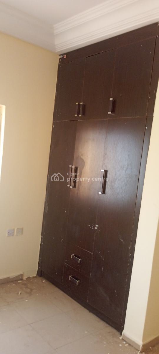 Well Renovated 2 Bedroom Flat, Behind New Site Estate Liberty 1, Fha (f.h.a), Lugbe District, Abuja, Flat / Apartment for Rent