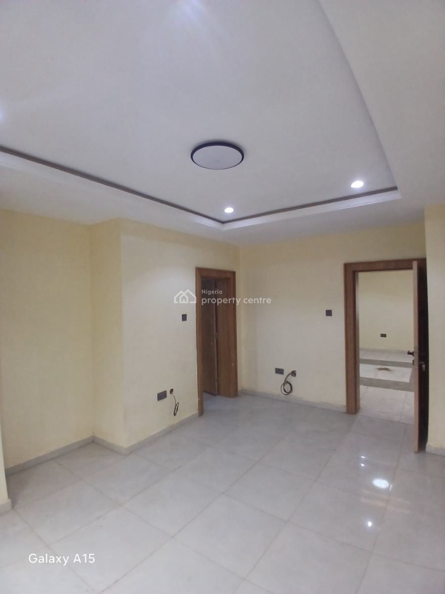 Well Finished 5 Bedrooms Terrace Duplex on 2 Floors with a Bq., Mabushi, Abuja, Terraced Duplex for Rent