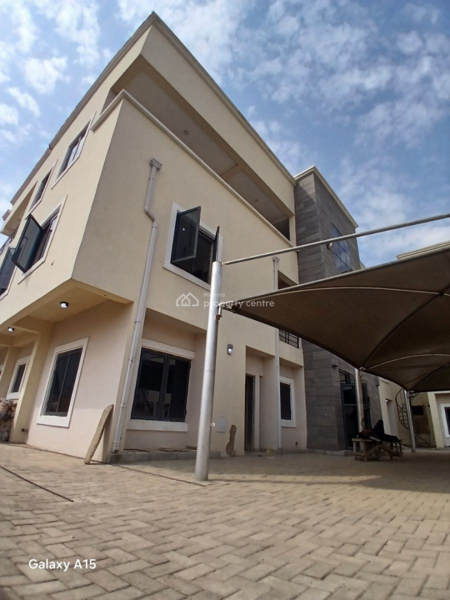 Well Finished 5 Bedrooms Terrace Duplex on 2 Floors with a Bq., Mabushi, Abuja, Terraced Duplex for Rent
